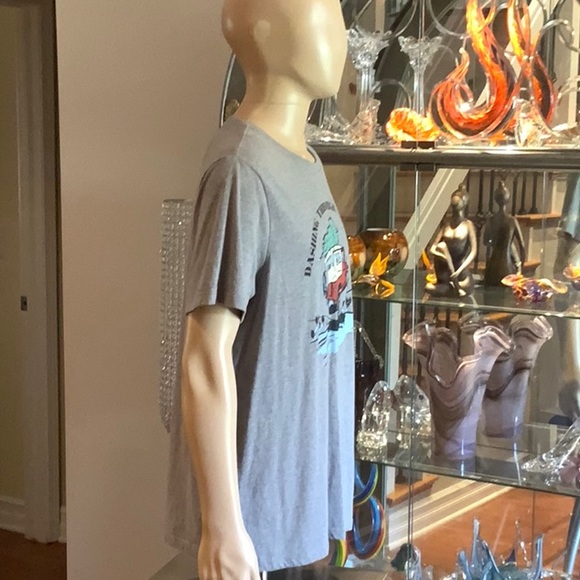 Old Navy “Dashing Through The Snow” Heather Gray Tee Shirt - Picture 14 of 16